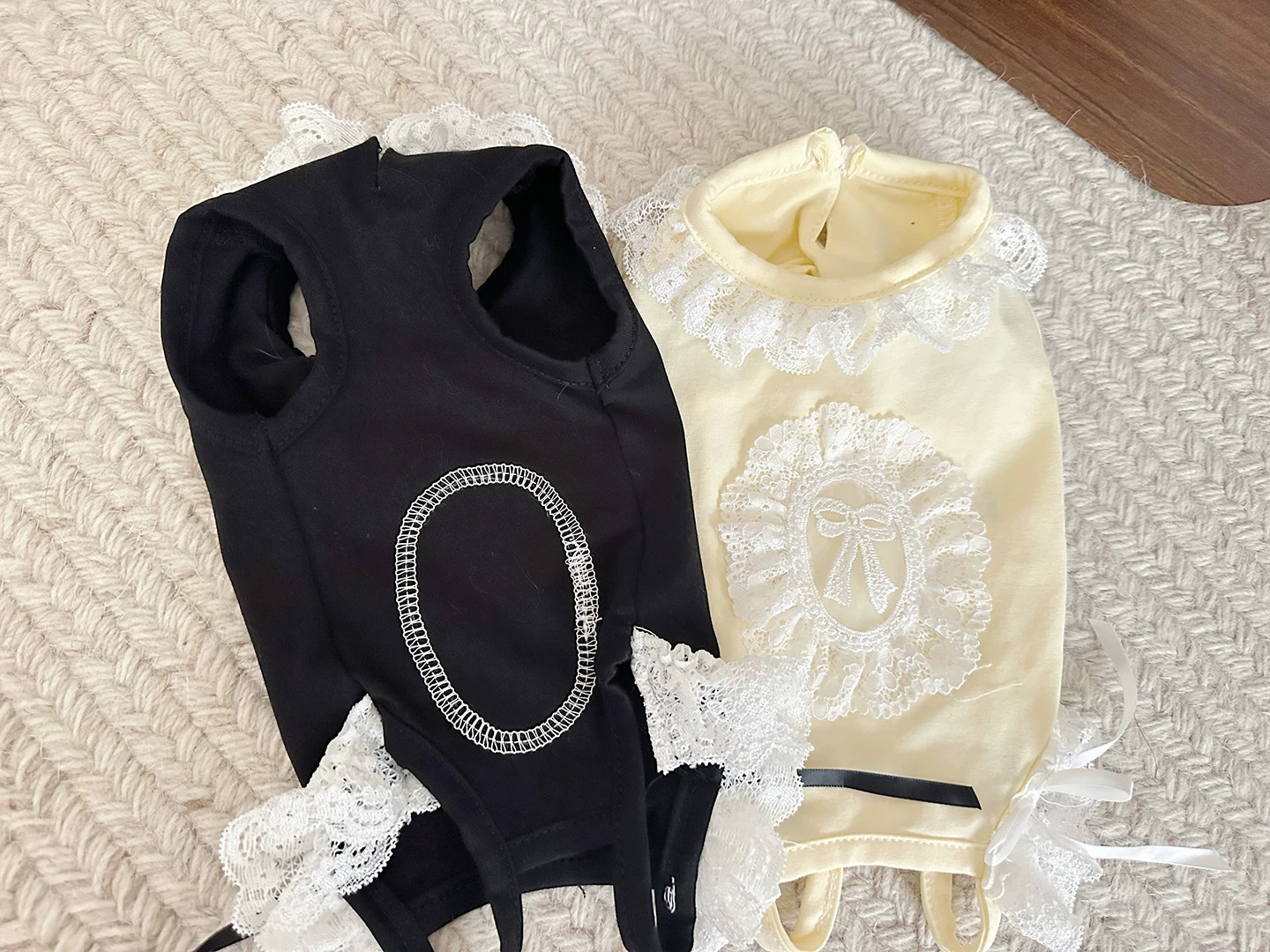 Robe pour chien de petite race - Lace Trim Cami avis et prix